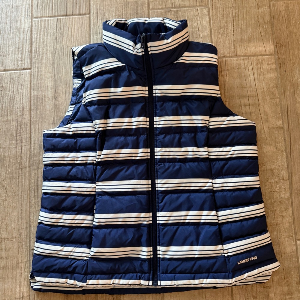 Lands End Womens Navy Blue White Striped Quilted‎ Puffer Vest Size M 10-12
